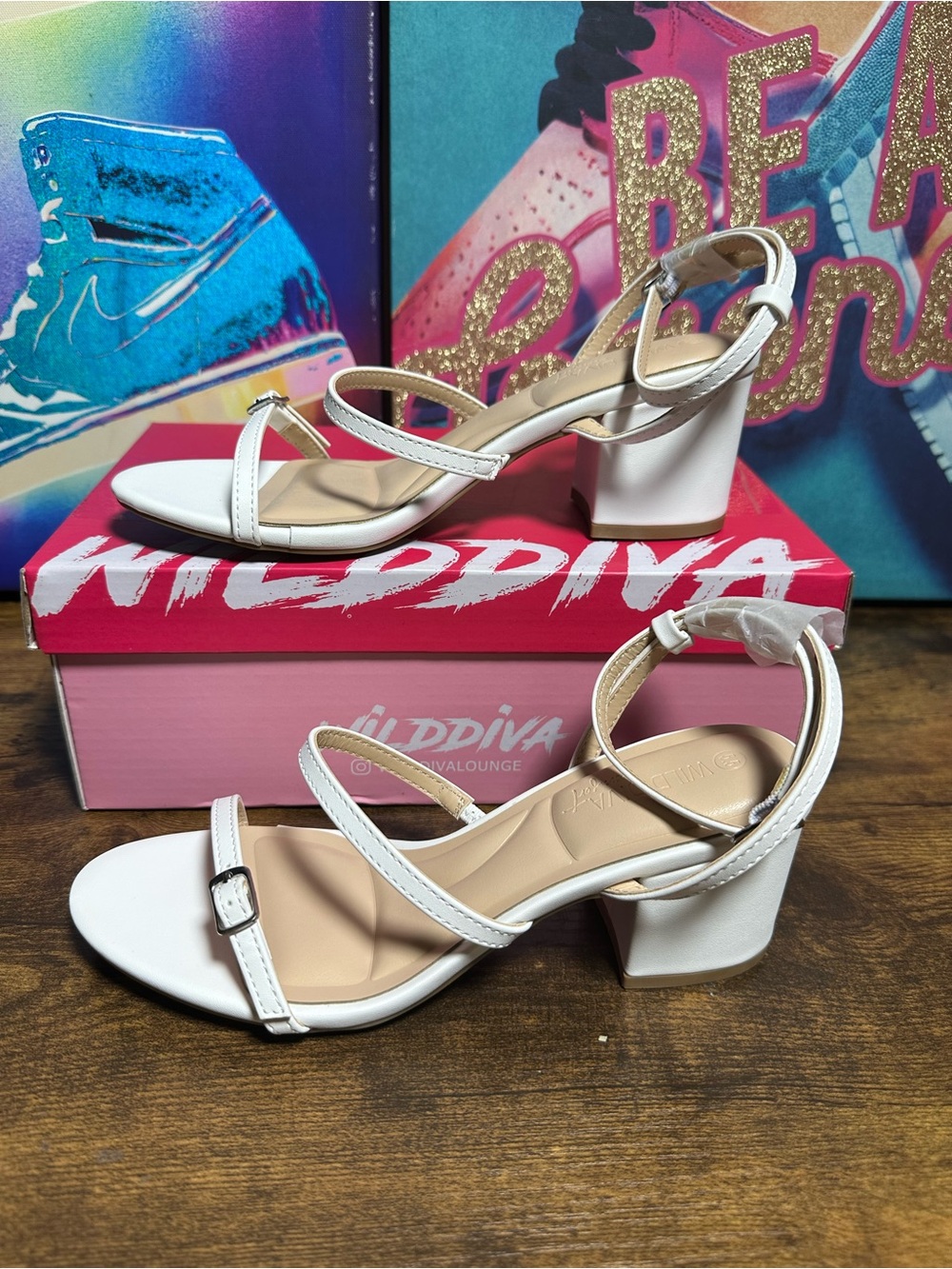 Women Wild Diva Platform Strappy Heel Sandals size 5.5 white